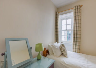 Puffin House twin bedroom